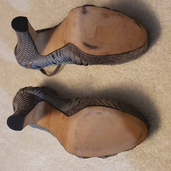 DIOR size 8 1/2 color gray leather and snake skin leather with straps 100% AUTHE - Picture 8 of 8